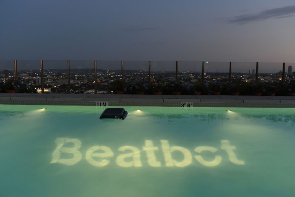 Professional Pool Cleaners
