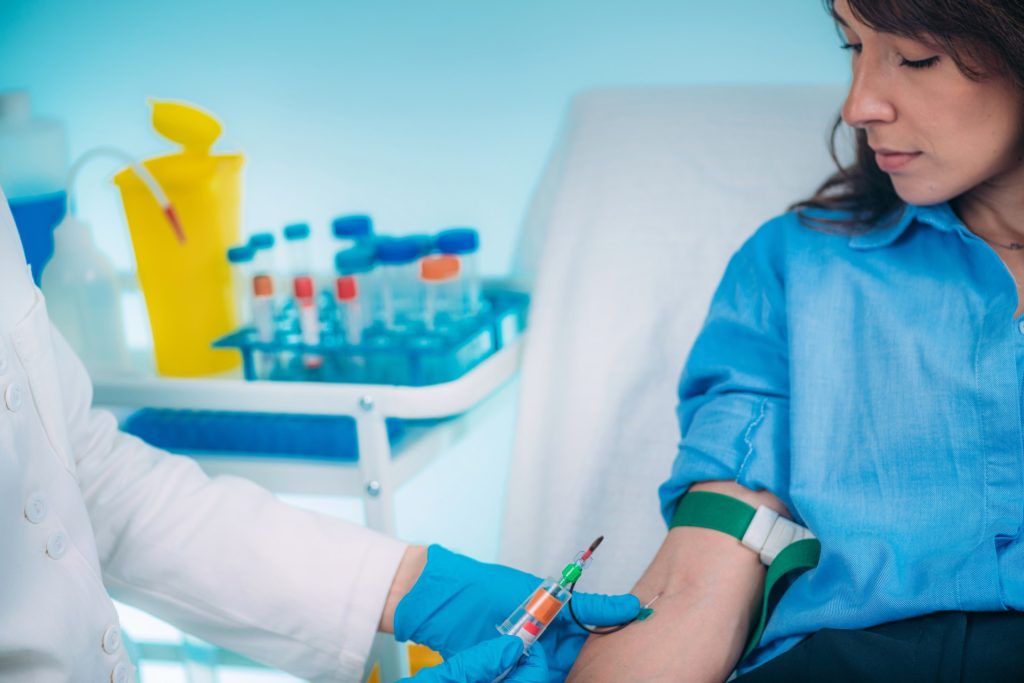 Neutrophilia: What Is It and When Should a Person Be Concerned?